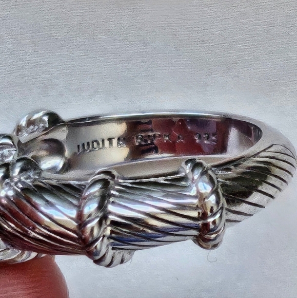 Judith Ripka hearth dangle Ring size 4.5Silver 925 - Picture 5 of 6